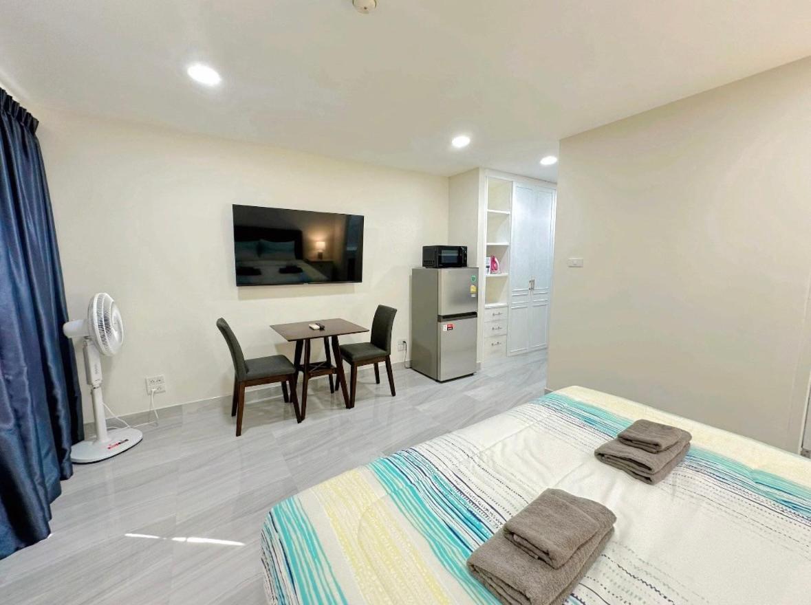 Studio Apartment Diana Estate Condominium Pattaya Exterior foto